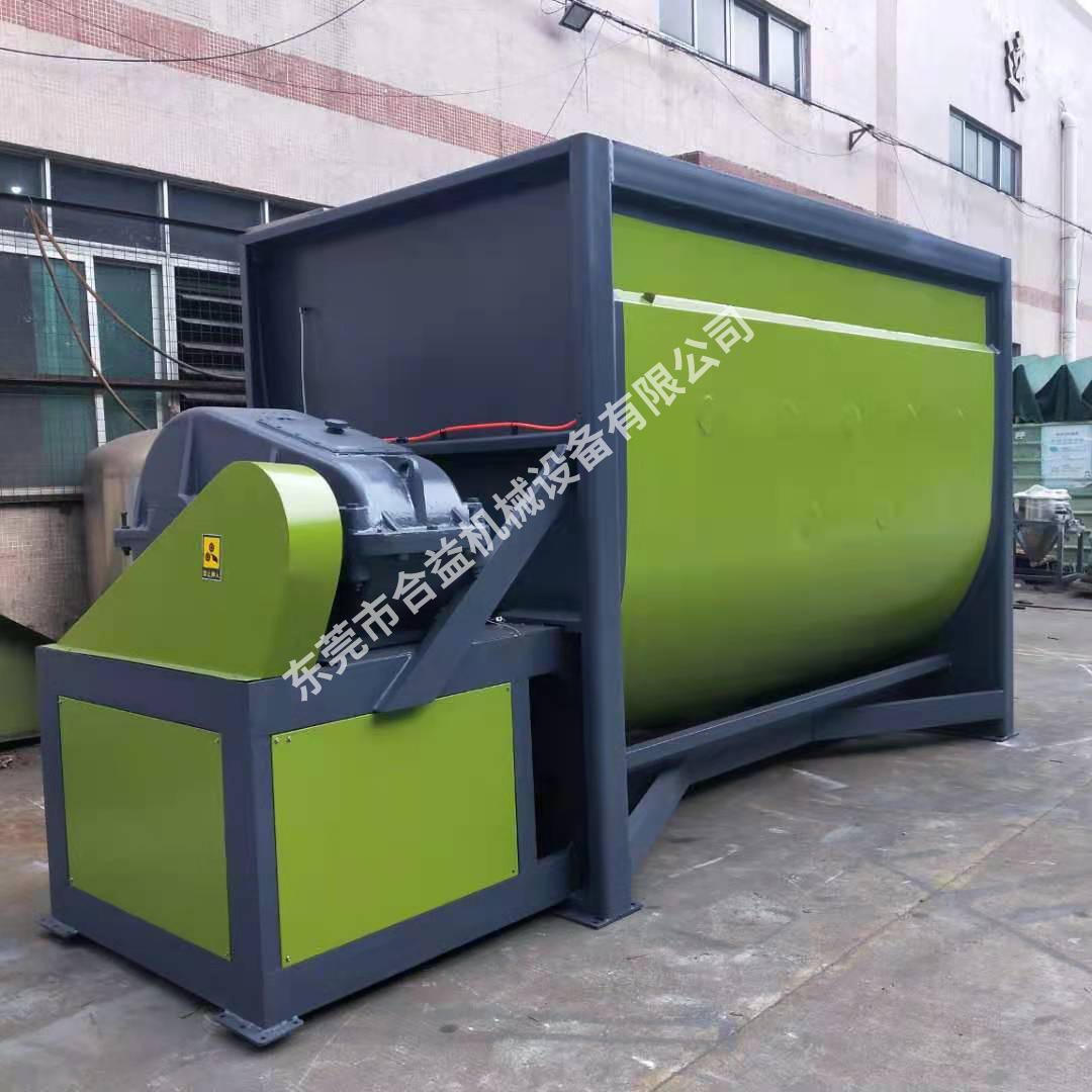 稱重拌料機與攪拌機的區(qū)別有哪些？